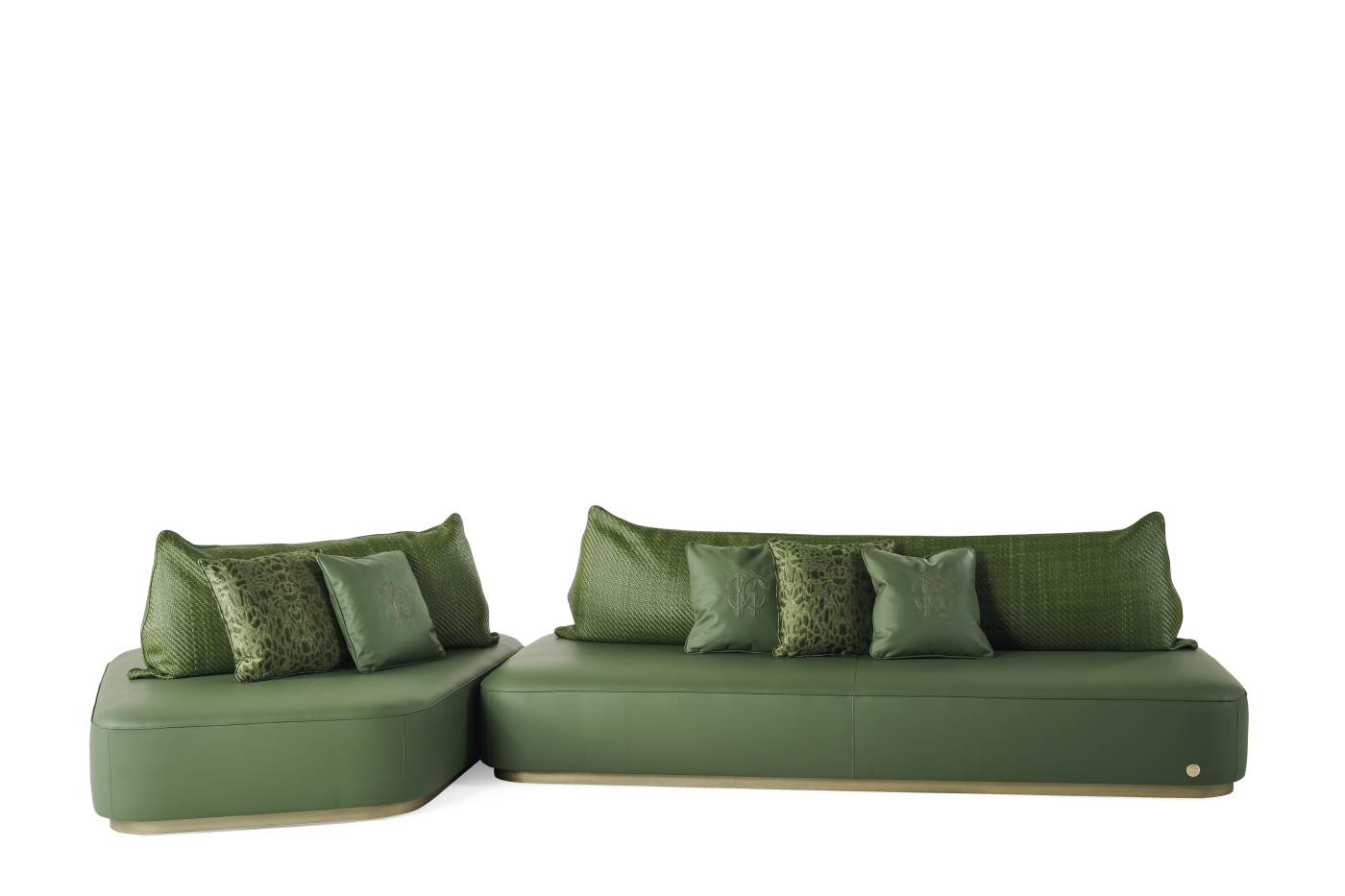 RCHI_BALTIMORA_sectional-sofa_2026_01.jpg