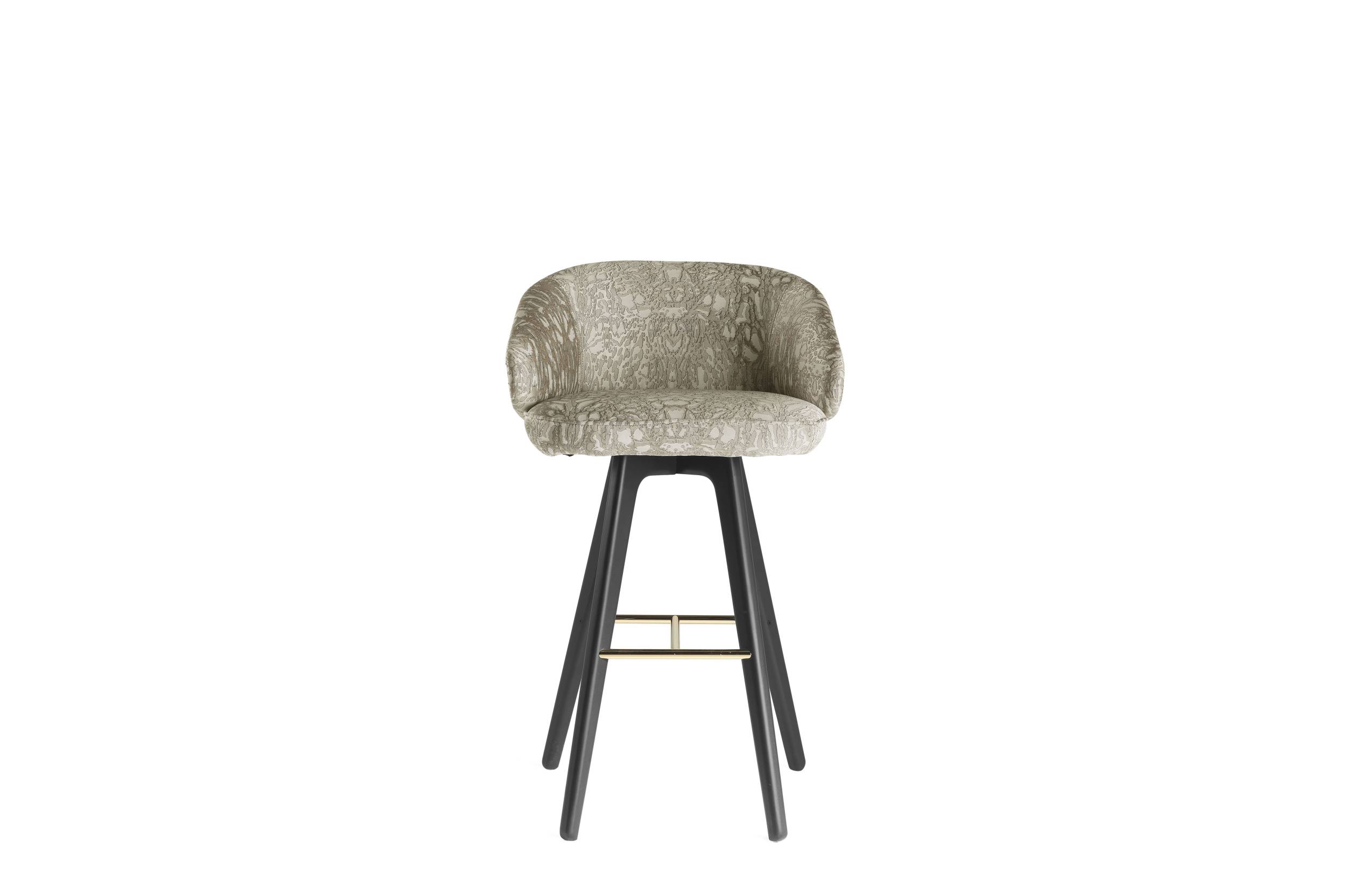 RCHI_KEY-WEST_bar-stool_KEY.133.AGX_2019_01a.jpg