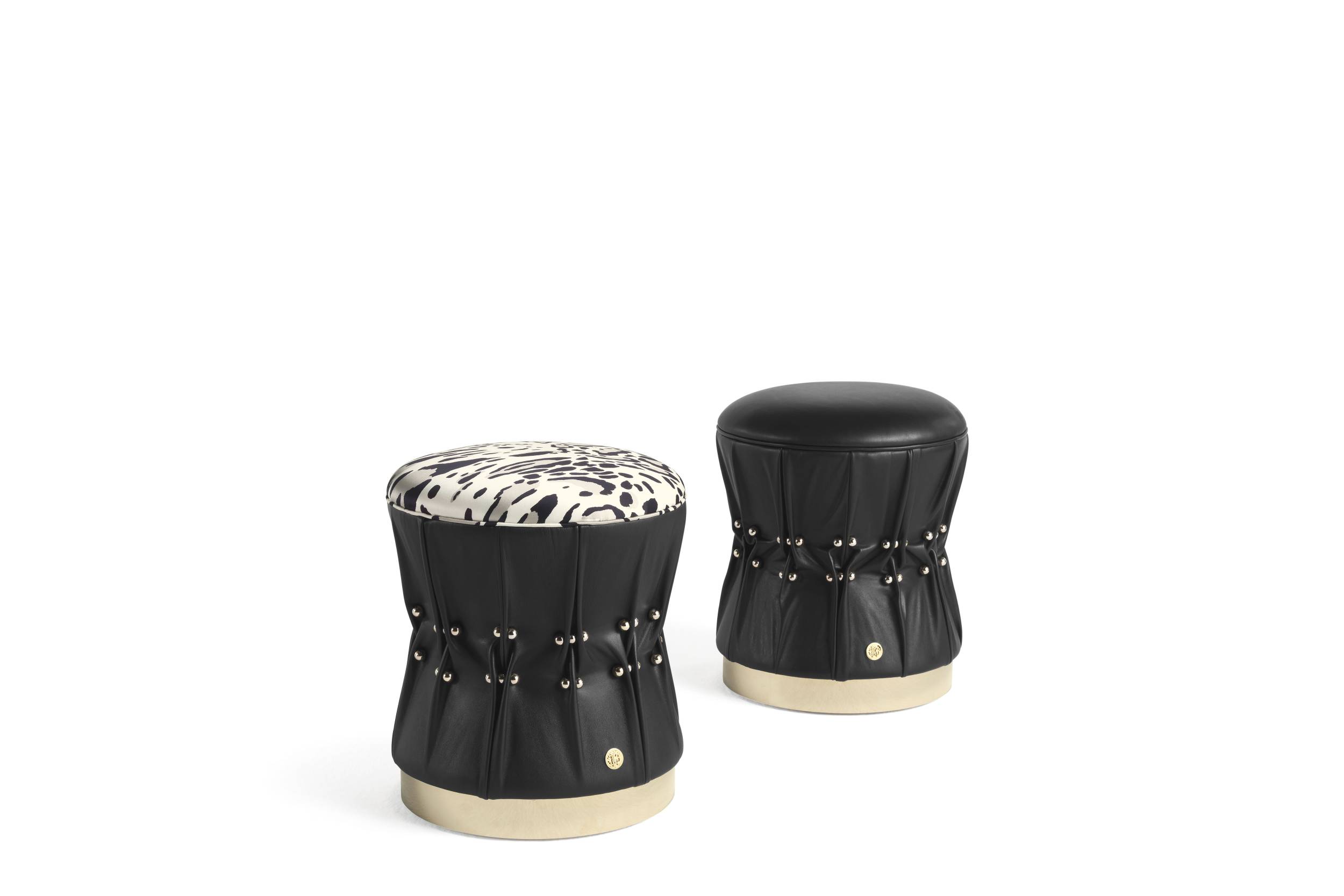 RCHI_INANDA_pouf_IND.222.AAX_2019_01a.jpg