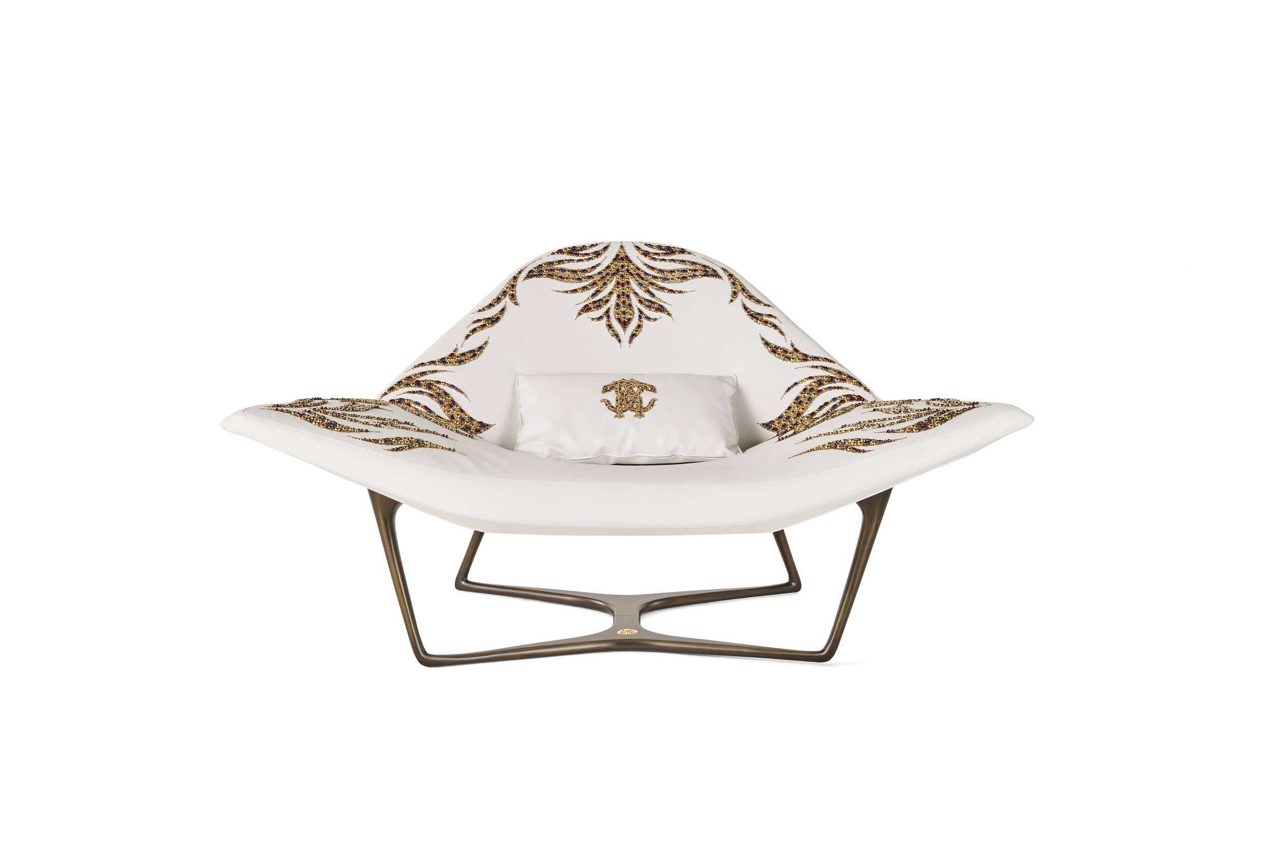 RCHI_WINGS_armchair_C.WIN.221.AMX_2025_01_website.jpg