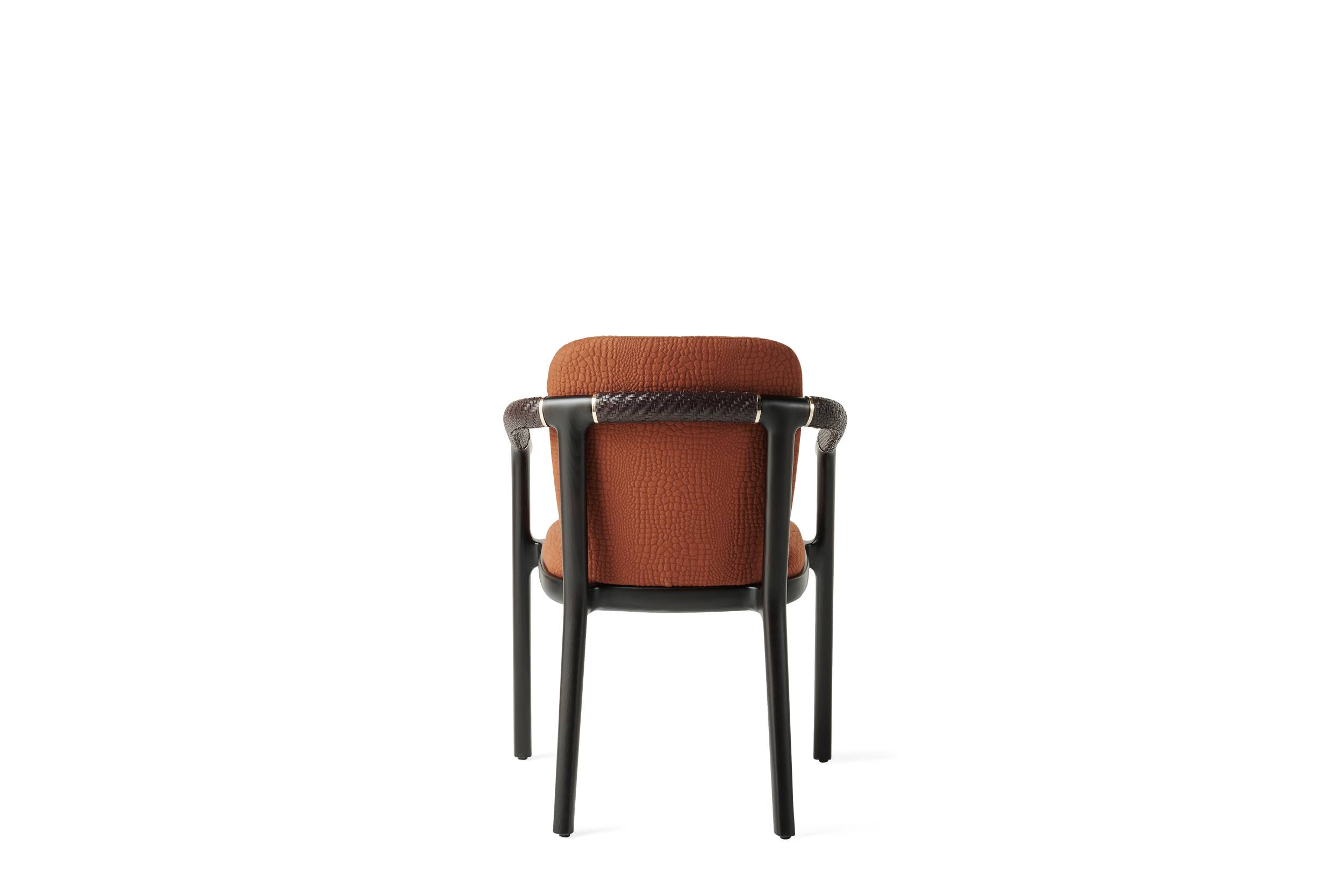 RCHI_EIVISSA_chair-with-armrests_C.EIV.132.AHX_2026_04.jpg