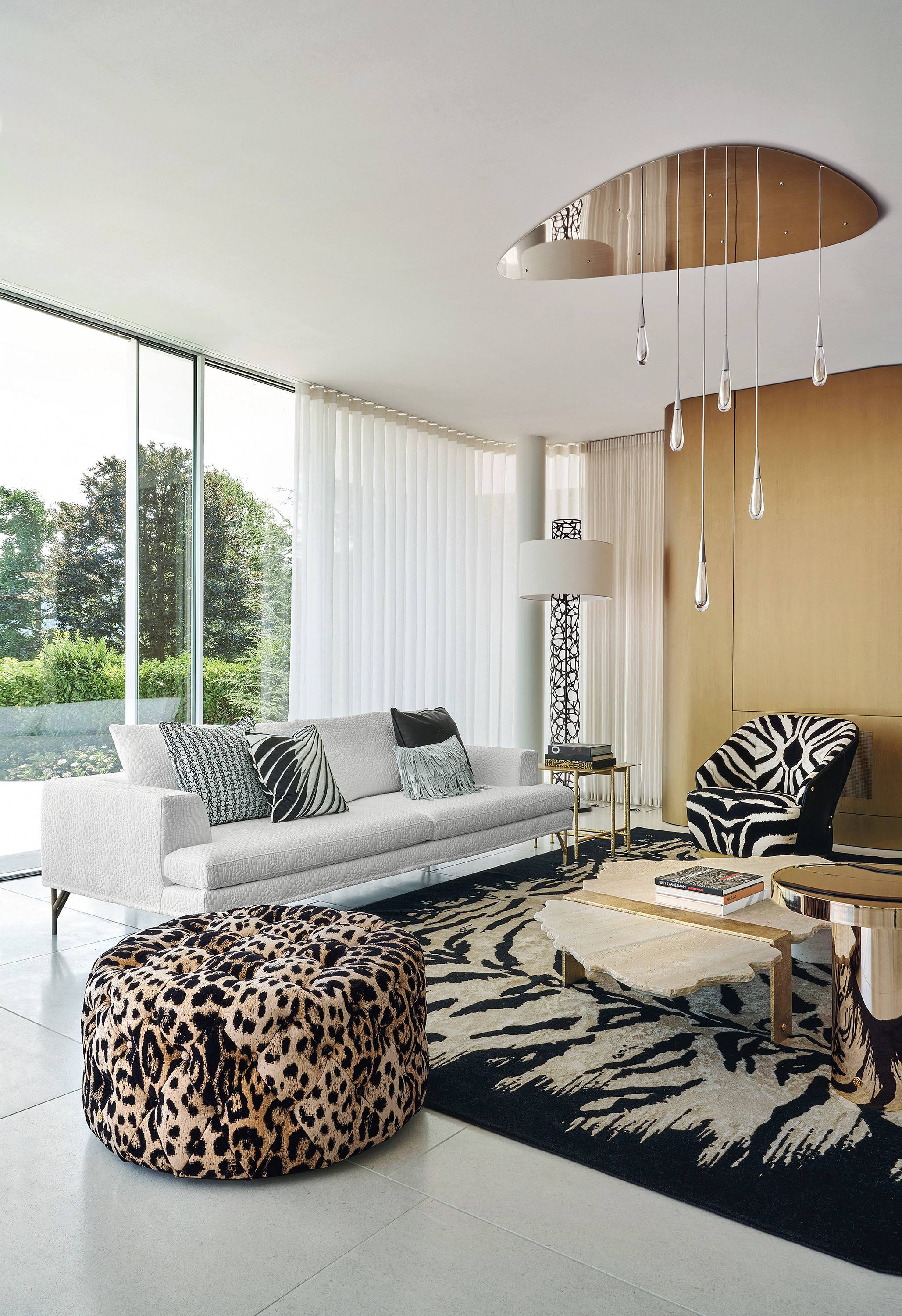 RCHI_2023_WHITE-&-WILD_catalogue_0063