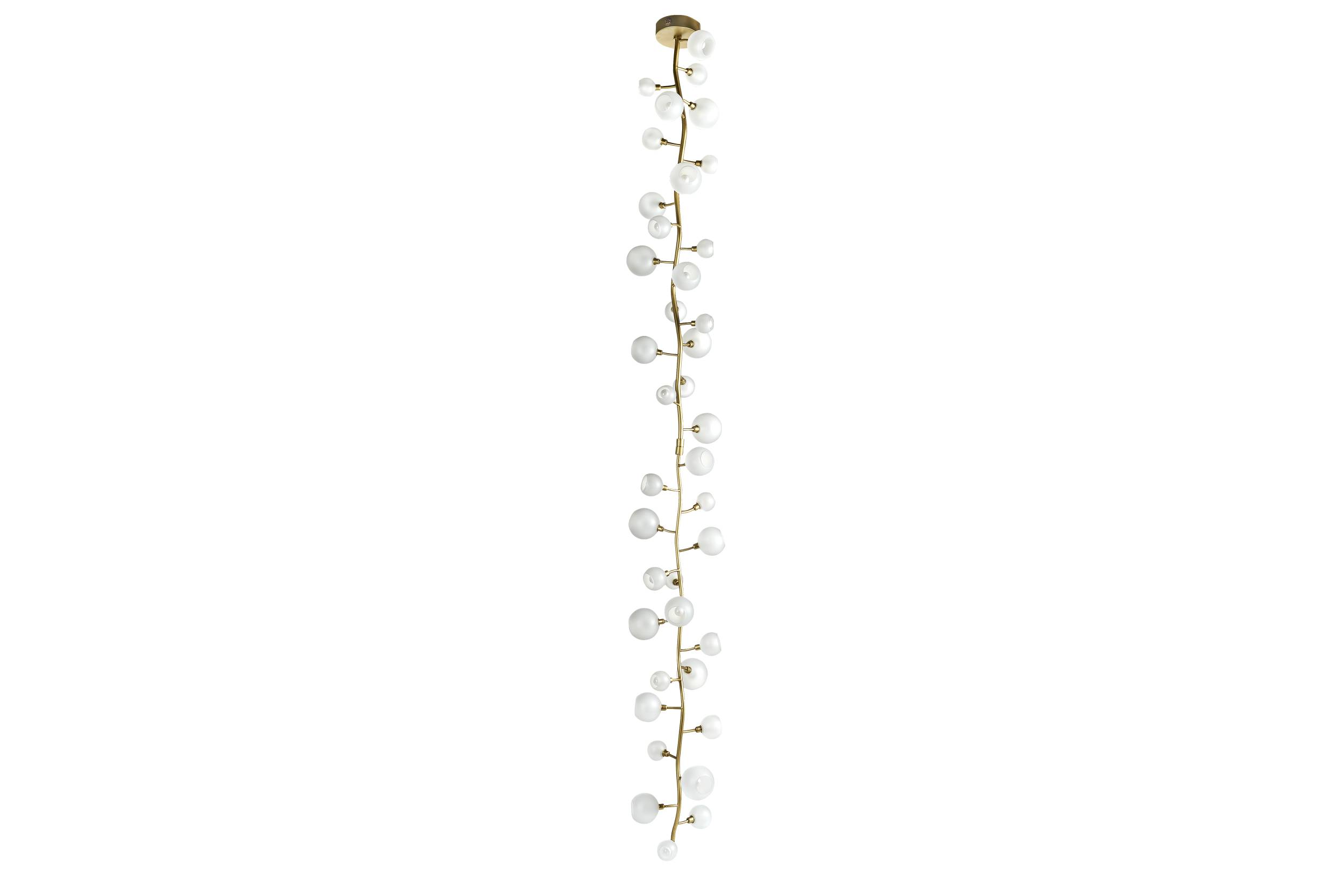 RCHI_WHITE-BERRY_ceiling-lamp_C.WHI.611.AMX_2025_01.jpg