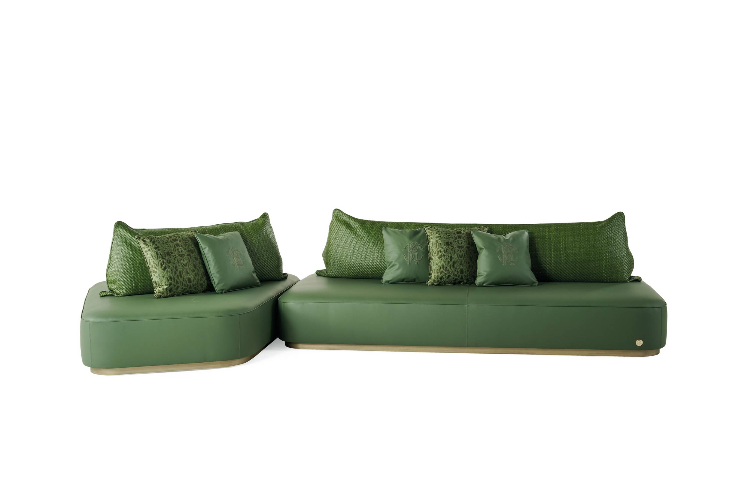 RCHI_BALTIMORA_sectional-sofa_2026_01a.jpg