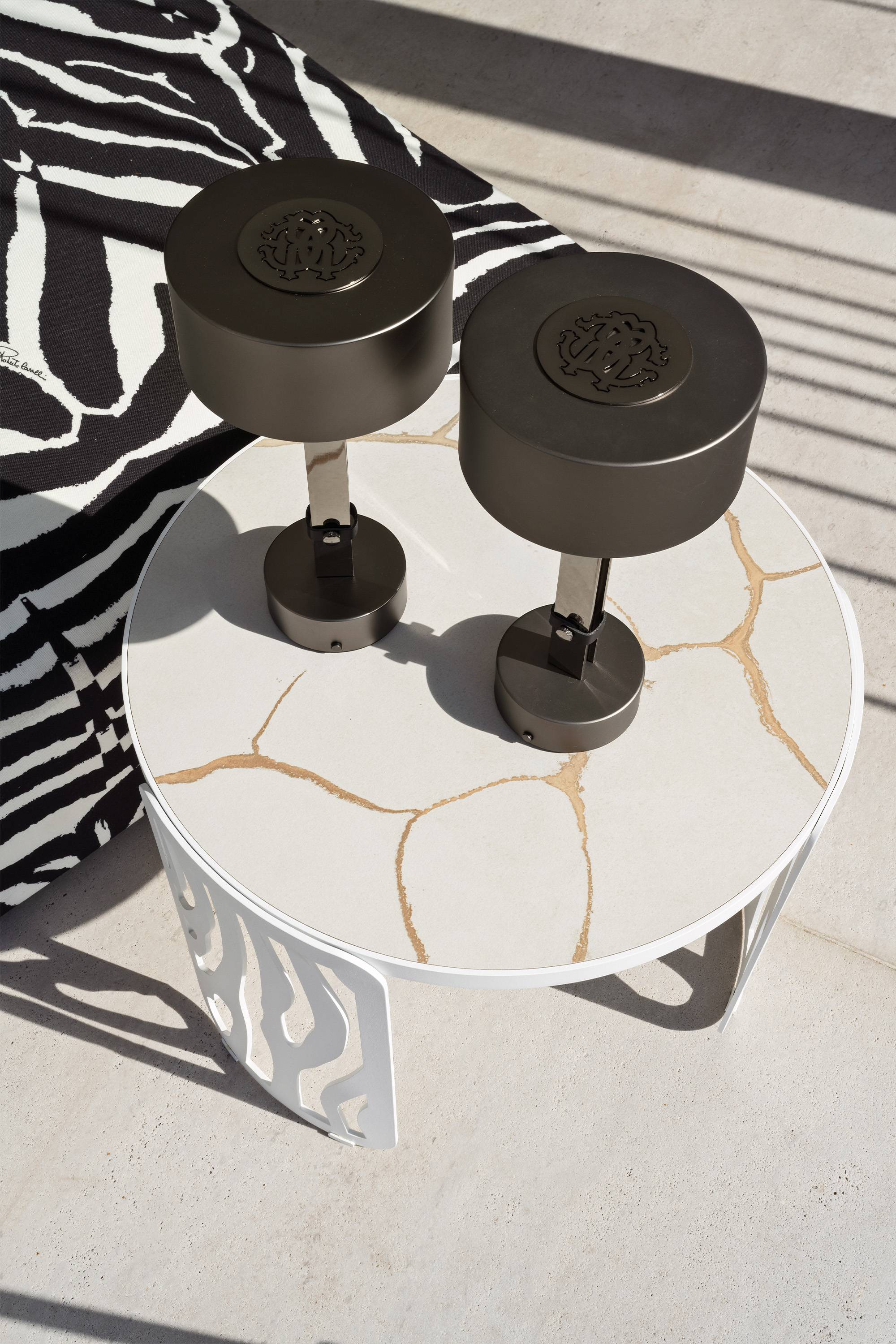 RCHI_2023_WHITE-&-WILD_catalogue_0004