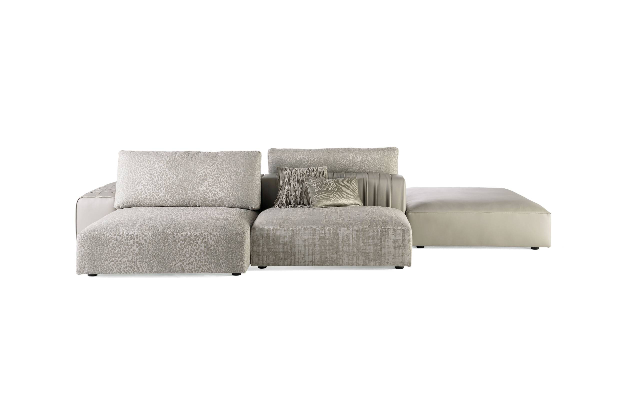 RCHI_KINGSTON_sectional-sofa_composition-1_2022_03_website.jpg