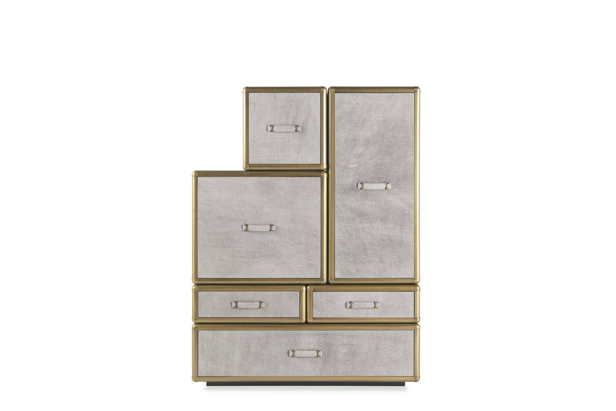 RCHI_FLY-CASE_cabinet_FLY.113.DAX_2016_01a.jpg