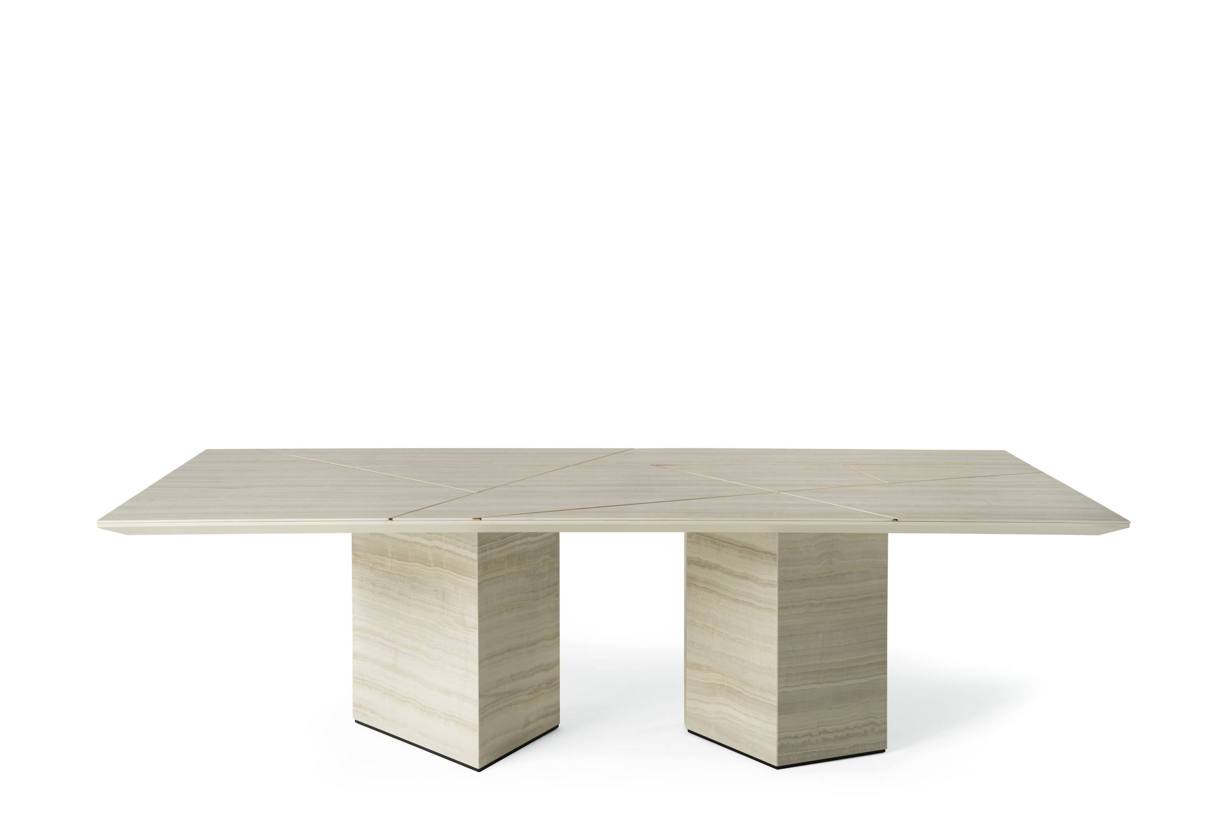 RCHI_COMORE_dining-table_CMR.122.C6X_2022_01.jpg