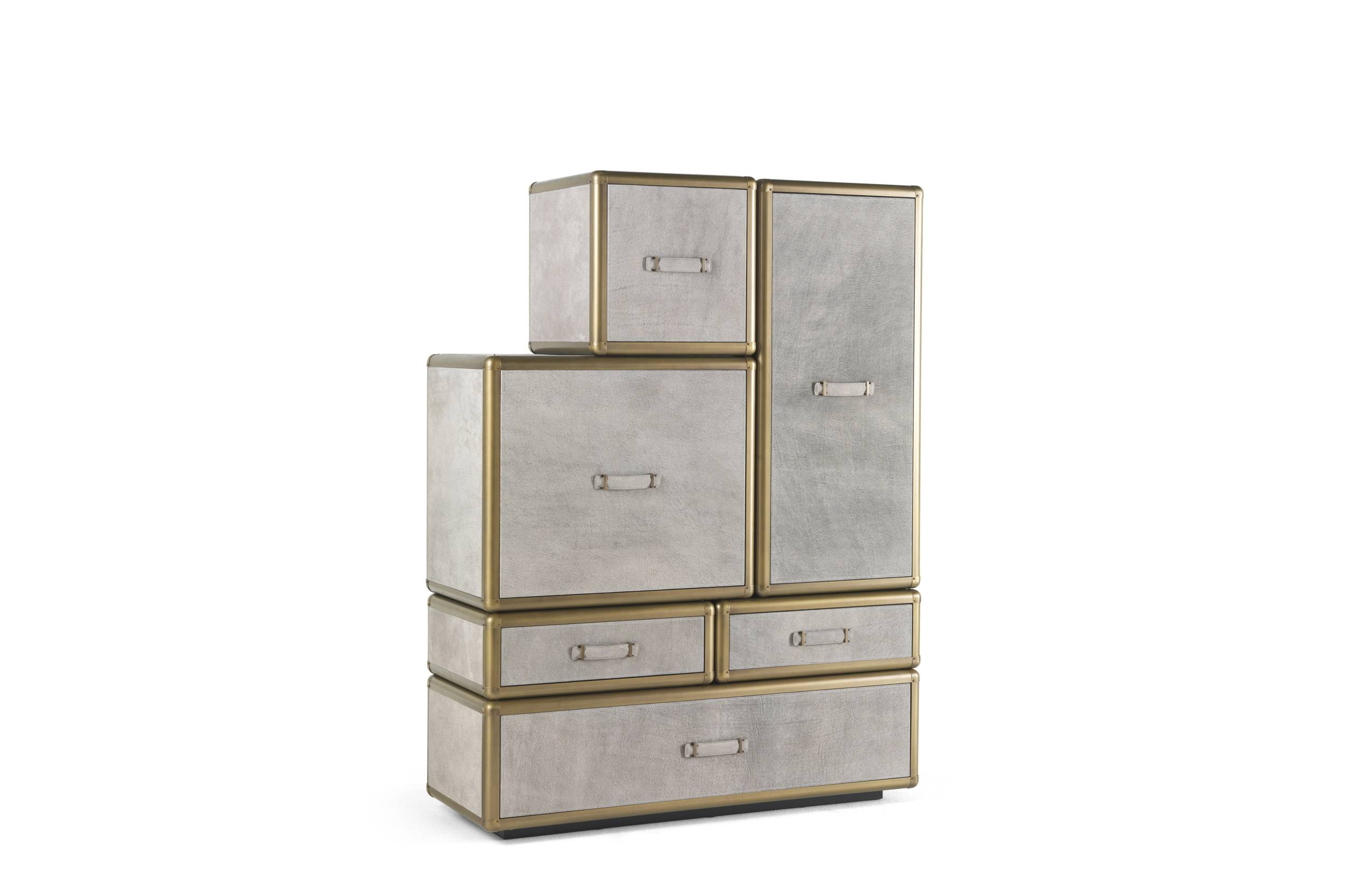 RCHI_FLY-CASE_cabinet_FLY.113.DAX_2016_02a.jpg