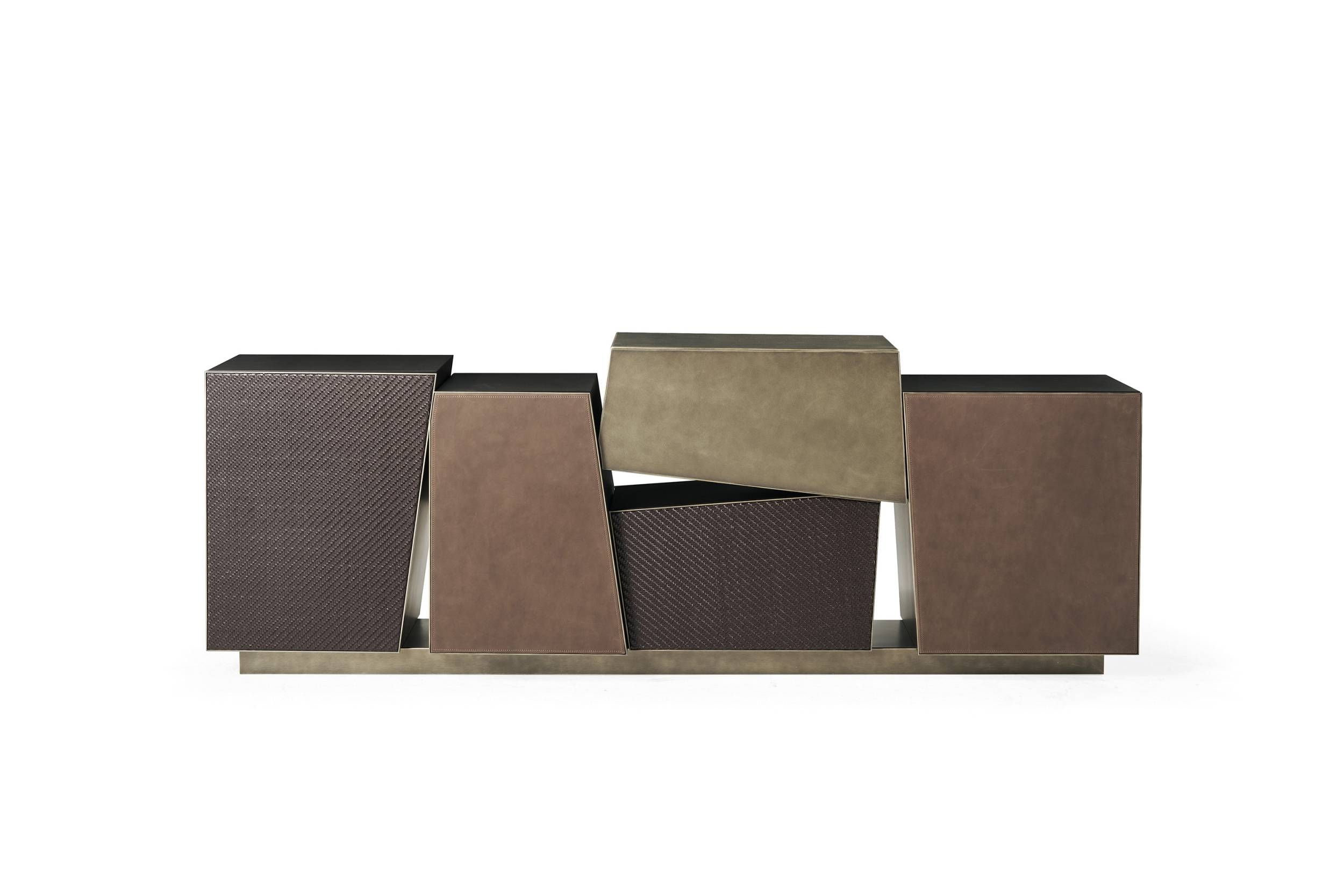 RCHI_MARTINICA-SIGNATURE_sideboard_C.MA2.113.ACX_2026_01_website.jpg