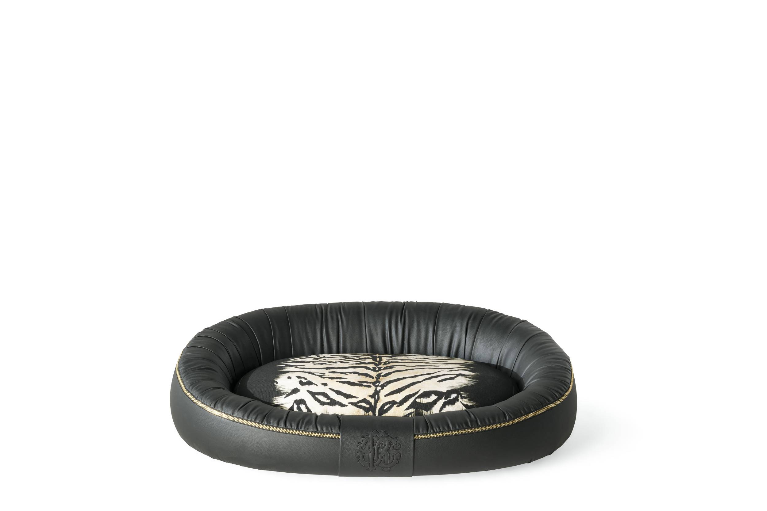 RCHI_WILD-DOG-BED_dog-bed_C.WIL.371.AG2_2022_01.jpg