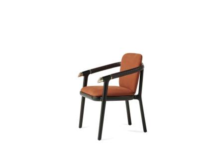 RCHI_EIVISSA_chair-with-armrests_C.EIV.132.AHX_2026_02.jpg